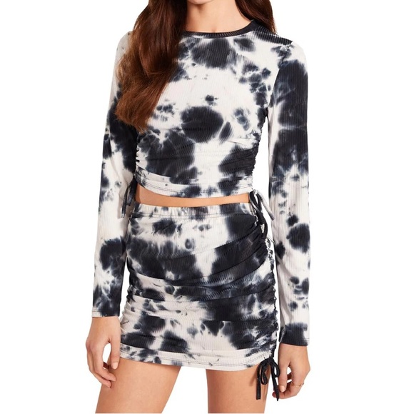 BB Dakota Steve Madden Cinch it Set. Size Sm Skirt & Shirt: Excellent Condition - Picture 1 of 11